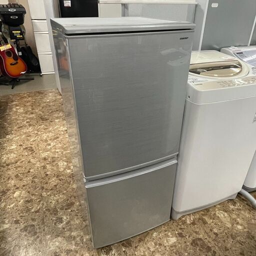 【在庫限り】 SHARP シャープ ノンフロン冷凍冷蔵庫 SJ-D14D-S 2018年製 137L 札幌 東区 冷蔵庫