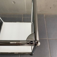 USM ハラー　サイドテーブル