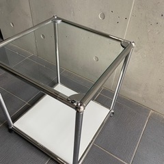 USM ハラー　サイドテーブル