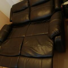 【値下げしました】ドイツlimoss社製電動モーター使用 高級電動リクライニングソファー 極美品