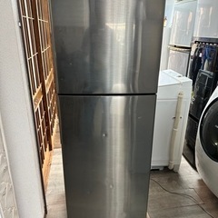 2018 SHARP ノンフロン冷凍冷蔵庫　225L