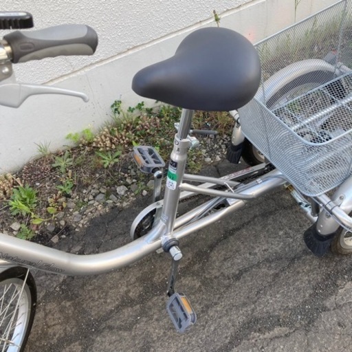 Natural flow ナチュラルフロー 3段階変速 大人三輪車 シルバー