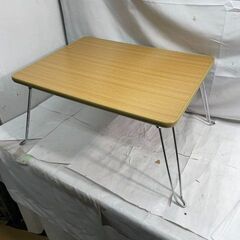 折り畳みテーブル　W60㎝　D45㎝　H31㎝　＃26233