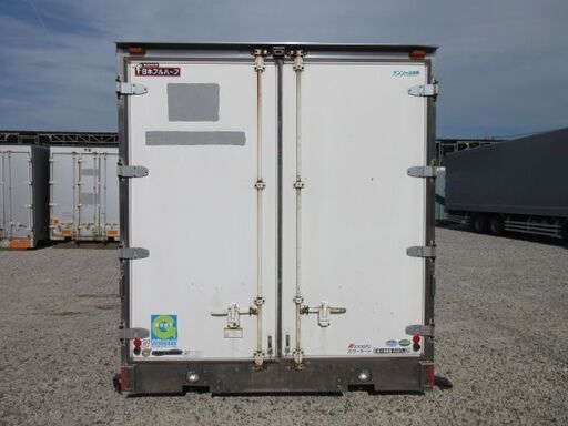 4トン トラック 倉庫 コンテナと交換