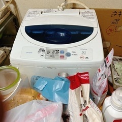 洗濯機、無料で譲ります。HITACHI   NR-5FR