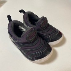 Nike ダイナモフリー 子供靴 スニーカー15cm