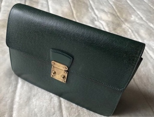 LOUIS VUITTON ルイヴィトン M30194 タイガ クラッチバッグ