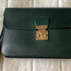 LOUIS VUITTON ルイヴィトン M30194 タイガ クラッチバッグ LOUIS VUITTON ルイヴィトン M30194 タイガ クラッチバッグ