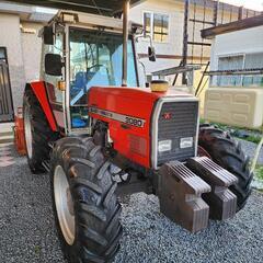 【ネット決済】【取引中です】トラクターMASSEY-FERGUS...