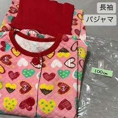 女の子用長袖パジャマ(100)