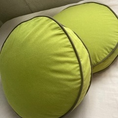 Yogibo Round Pillow（ヨギボー ラウンド ピロー）