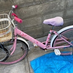 自転車　女の子　ピンク　22インチ　鍵付き