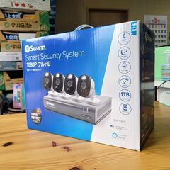 【店頭引き取り限定】新品未使用Swann 警告ライト搭載防犯カメ...