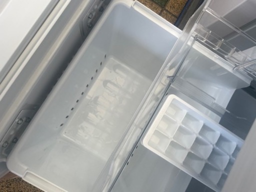 新生活！3か月間保証☆配達有り！17000円(税別）東芝 2ドア 冷蔵庫