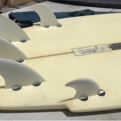 サーフボード　ショートボード　5.9