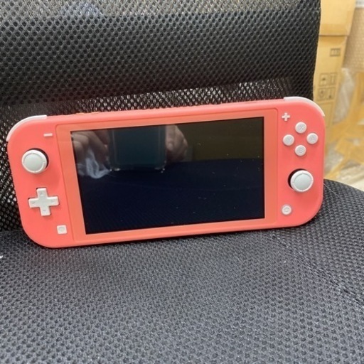 【 28日 受け渡し予定あり】Nintendo スイッチ Switch Lite 本体のみ 初期化 / 任天堂 コーラルピンク