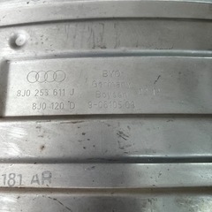 Audi tt 8j 純正マフラー