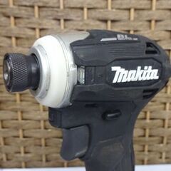 マキタ 18V 充電式インパクトドライバ TD172DRGXB 充電器、バッテリ×2 ブラック 電動工具 makita DIY 札幌市 白石区