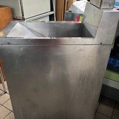 LP業務用ガスフライヤー??