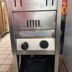 LP業務用ガスフライヤー??