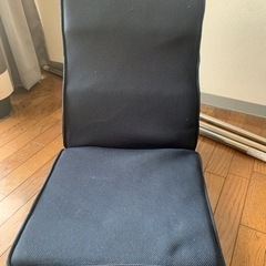 座椅子　100円