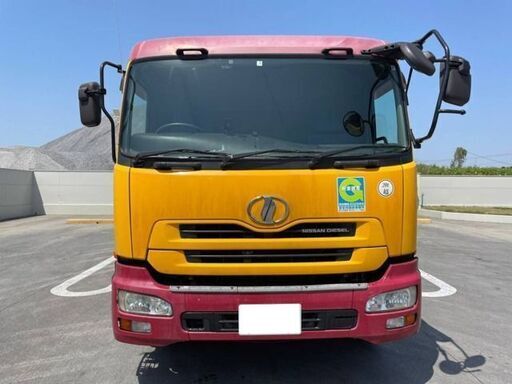 ニッサン ディーゼル クオン 4軸 低床 ヒップリフター 回送車 エアサスクラッチ付き エスコート AM040
