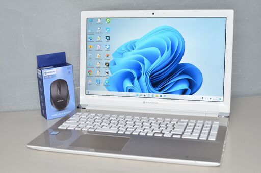 中古美品ノートパソコン Windows11+office 爆速SSD512GB 東芝 P2-T6NB-EG core i7-8565U/メモリ8GB/15.6インチ/無線内蔵/DVDマルチ搭載