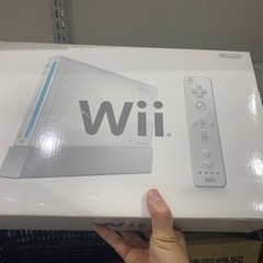 【中古】[本体][Wii]Wii(シロ)(Wiiリモコンジャケッ...