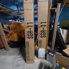 ハイエース用ルーフキャリア４本セット！