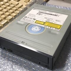 内蔵光学ドライブ Hitachi-LG GDR-8162B（DV...