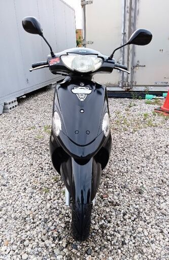 とても速いバイク。 優れたエンジン。 2018年モデル。( SYM) xpro (風