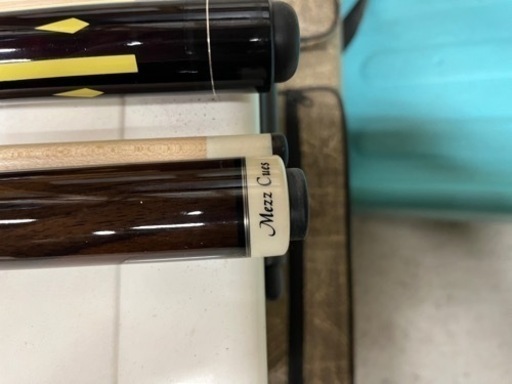 美品　Mezz Cues　プレイキュー　２本　ケース付き