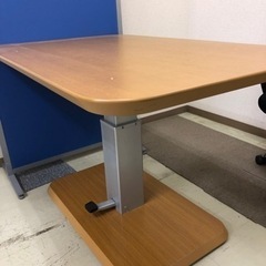 ニトリ 昇降テーブル（中古）
