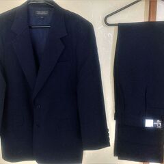 【新品】制服タイプ濃紺スーツ<ウエスト79cm>