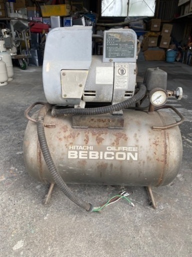 コンプレッサー　30L 200V