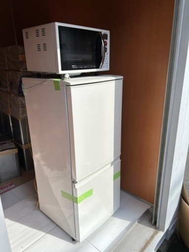【中古】冷蔵庫と電子レンジ シャープ 15000円