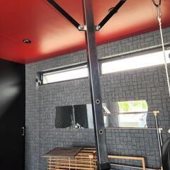 サンドバッグ、スタンド、グローブセット販売になります。