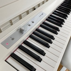 ☆取引中☆【大阪府内無料でお届けします】KORG 電子ピアノ LP-