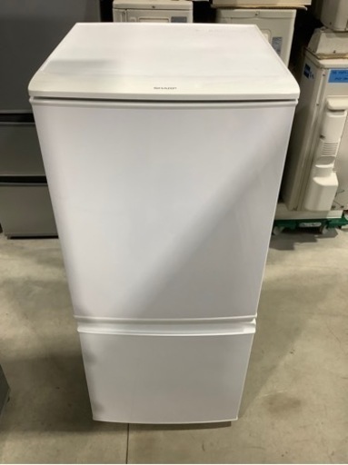 SHARP 137L  2ドア冷凍冷蔵庫　SJ-D144A-W 2015年製