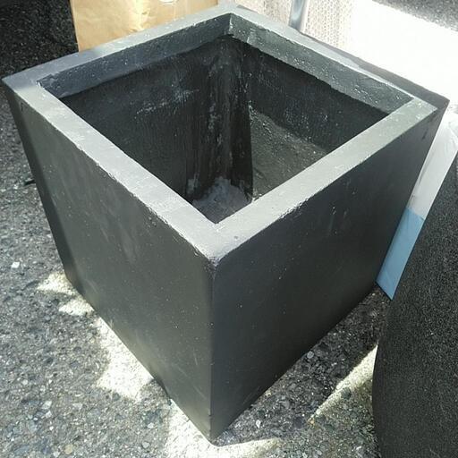 鉢カバー　大型　樹脂製