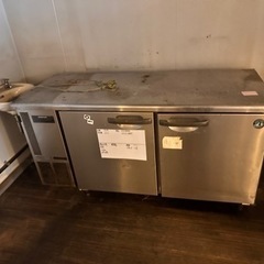 業務用　厨房機器　冷蔵庫無料であげます。