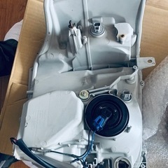 200系ハイエース　ヘットライト