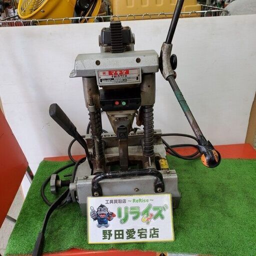 マキタ 7304 手動カクノミ【野田愛宕店】【店頭取引限定】【中古】管理番号：ITW5UXM6DB6W