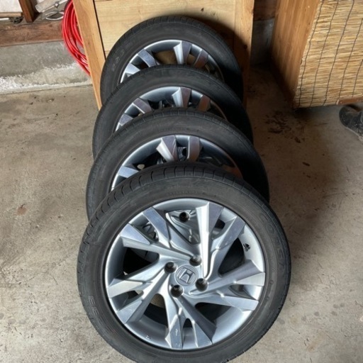HONDA シャトル　純正ホイール