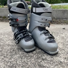 】SALOMON スキーブーツ　23-23.5cm