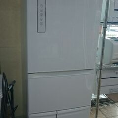 （左開き）東芝　５ドア冷蔵庫４１１L　２０２０年製　GR-R41...