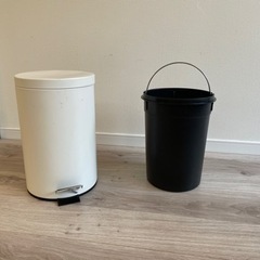IKEA 人気商品　STRAPATS ペダル式ゴミ箱　12l  ...
