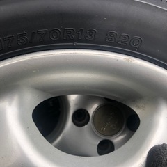 175/70R13 82Q新品のタイヤ