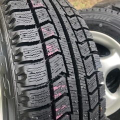 175/70R13 82Q新品のタイヤ