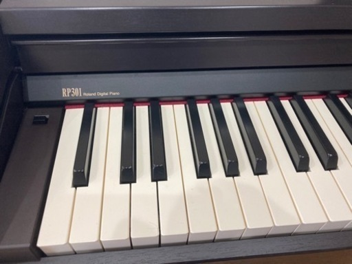 電子ピアノ  Roland RP301-RW            ローランド